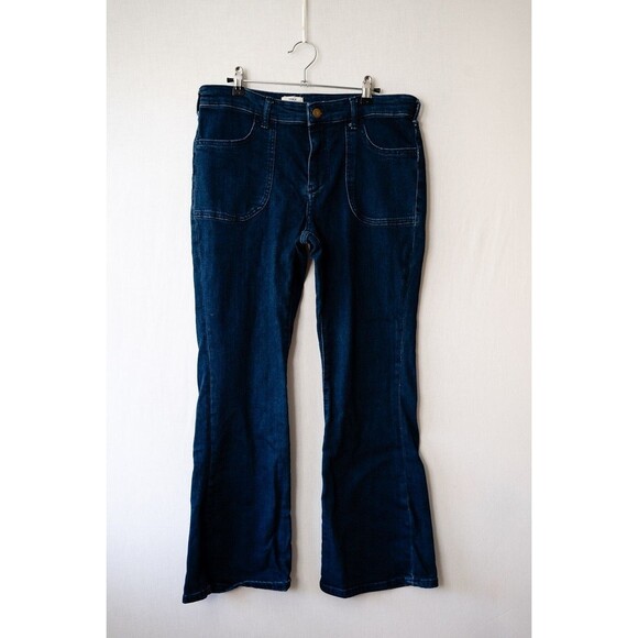 Pilcro womens jeans low-rise icon flare 33T - Picture 1 of 8